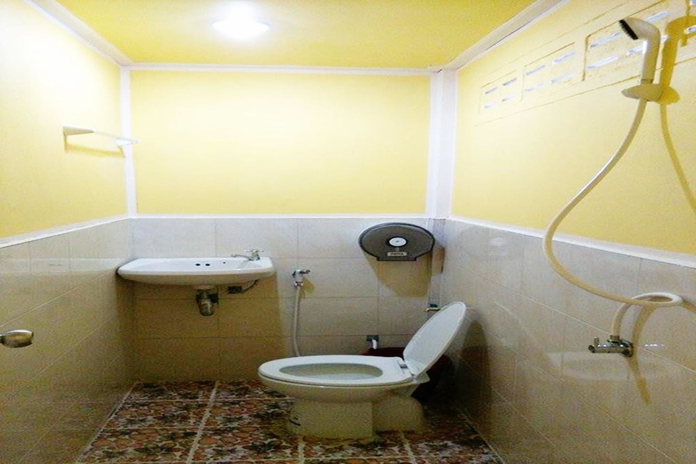 Double Room (Fan) photo 3