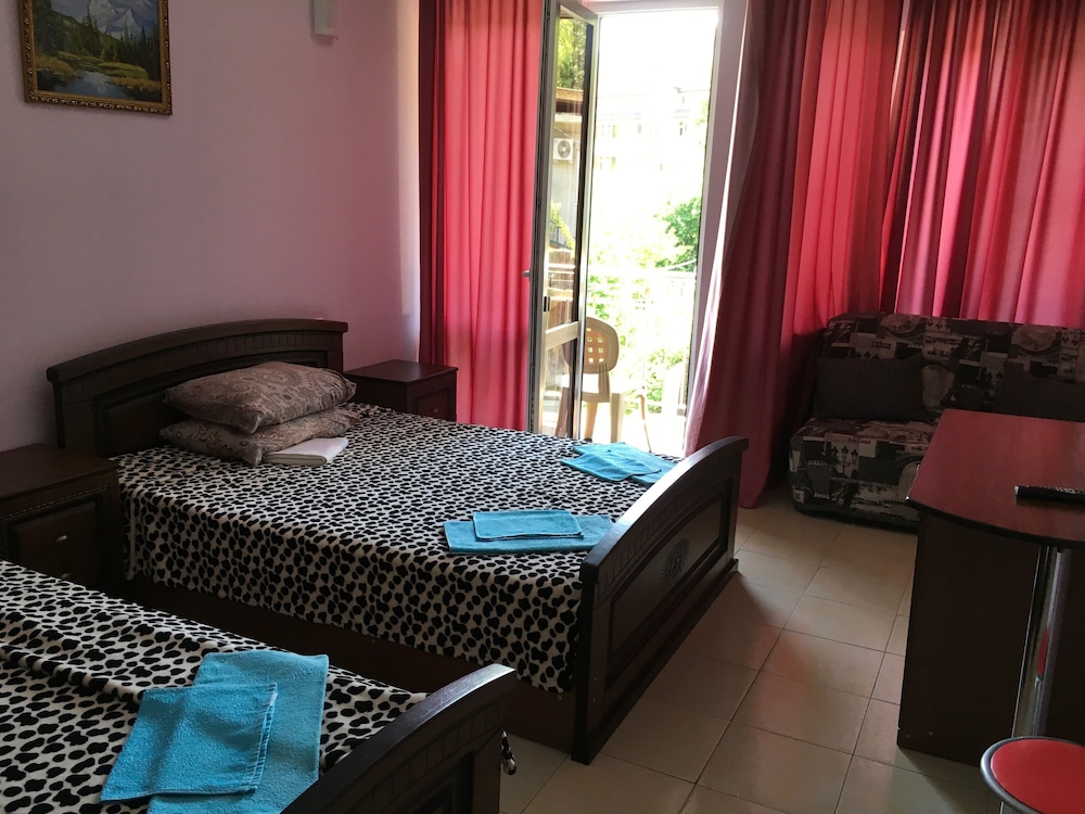 Luxury Quadruple Room, Mountain View photo 1