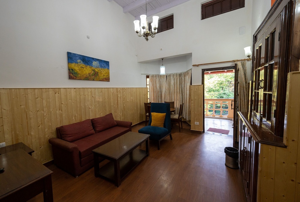 Deodar Suite - Photo 6