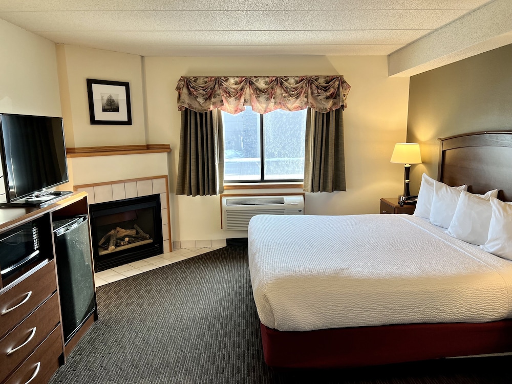 Studio Suite, 1 King Bed, Accessible, Non Smoking photo 1