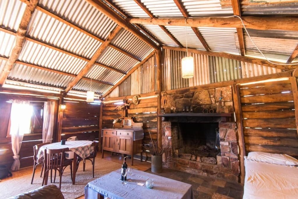 Cabin (Log Cabin) photo 2