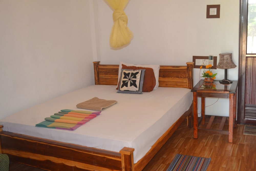 Standard Double Room with Fan photo 1
