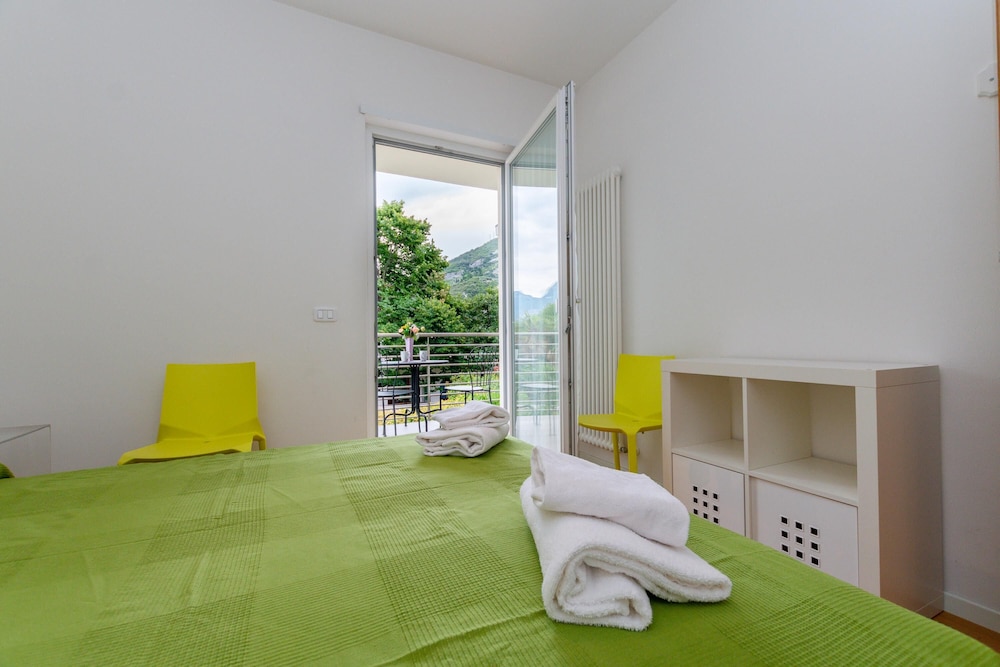 Family Apartment, 2 Bedrooms (Torbole Relax, Pool & Balcony)