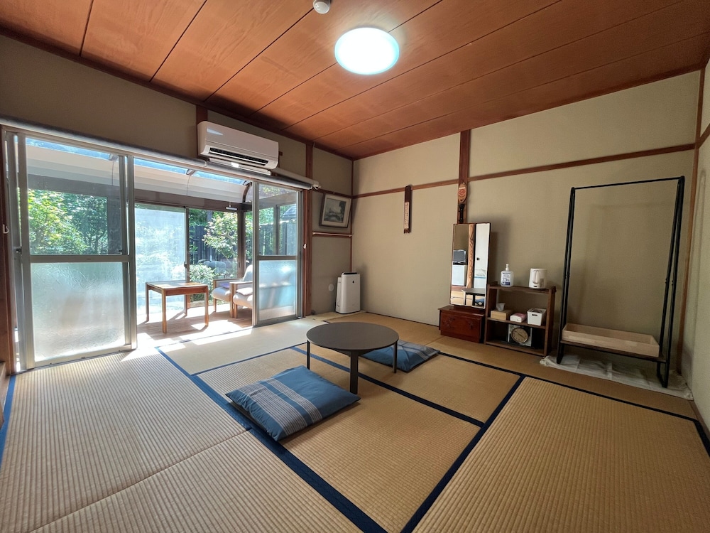 Japanese style Room (Tatami8) with Sunroom, Non-smoking
