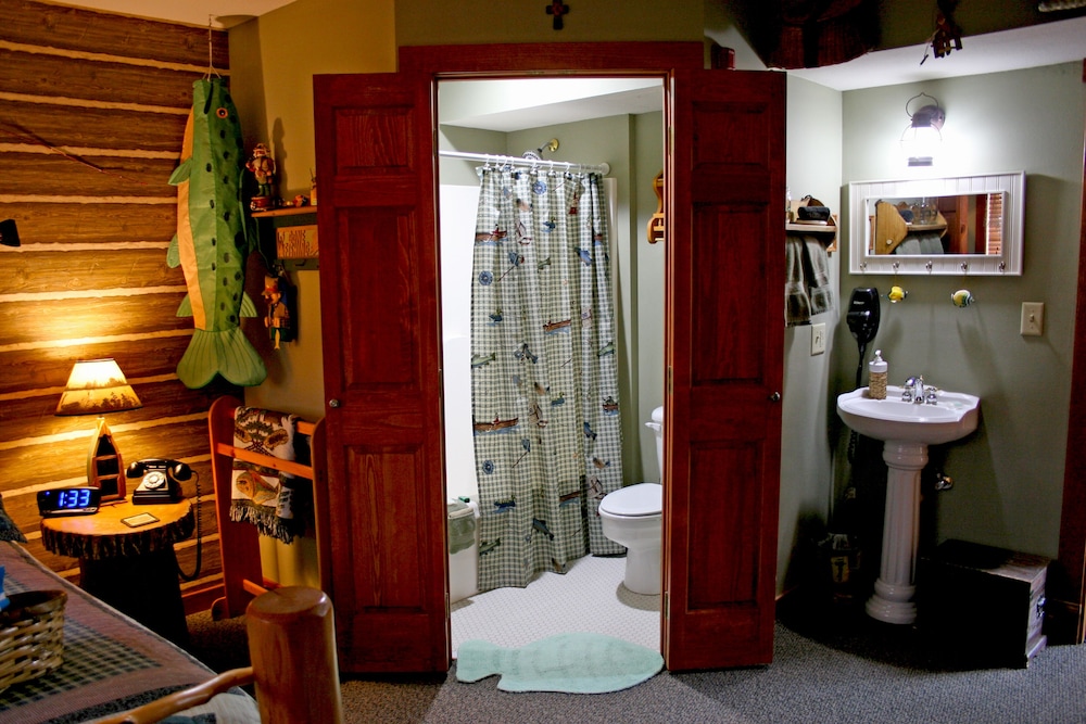 Standard Double Room, Ensuite (Rockbridge) photo 3