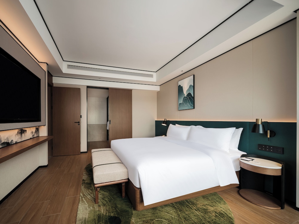 Family Suite, Multiple Beds photo 2