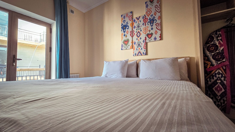 Deluxe Single Room, Courtyard View photo 2