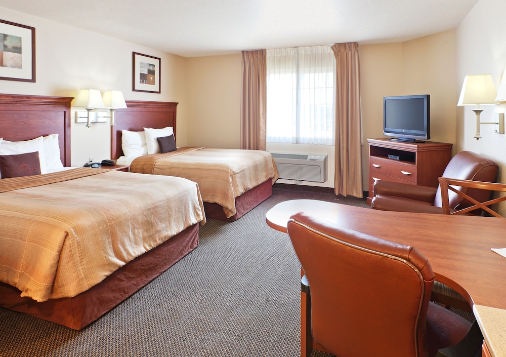 Studio Suite, 2 Double Beds - Photo 2