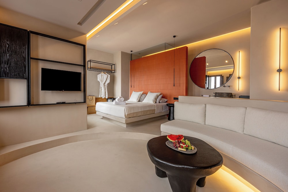 Junior Studio Suite