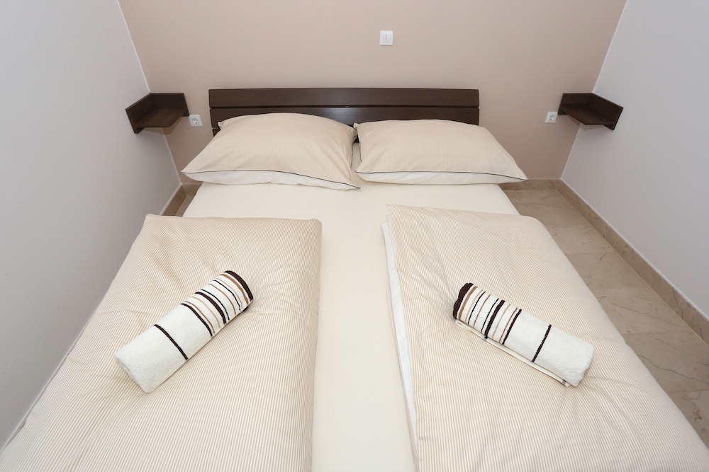 Deluxe Apartment, 1 Bedroom, Terrace, Beachside