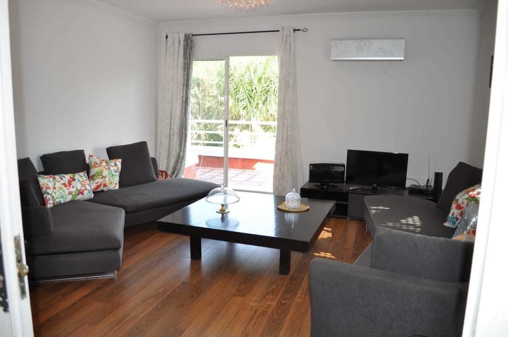 Luxury Apartment, 2 Bedrooms, Golf View photo 2