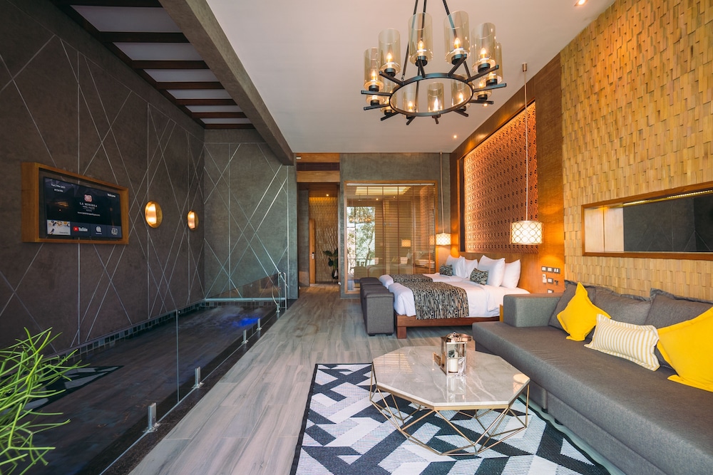 Pool Villa - Photo 15