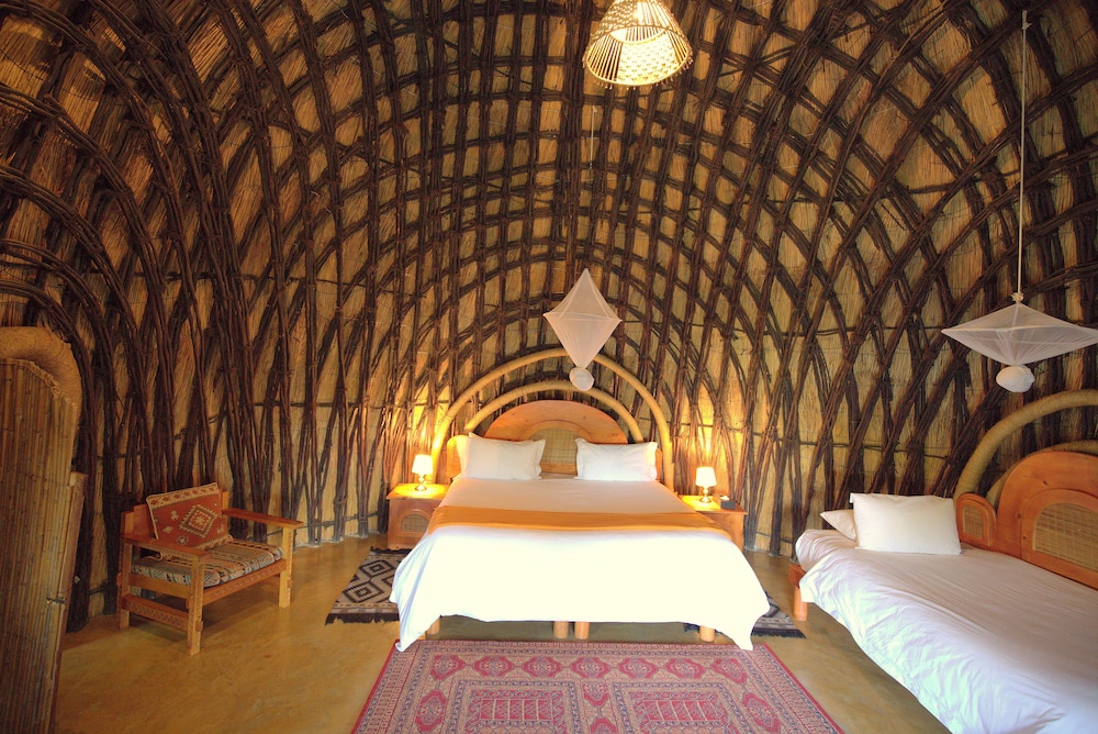 Traditional Bungalow (2)