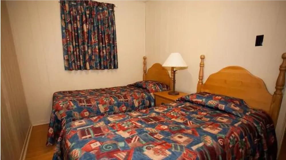 Cottage, 2 Bedrooms, Kitchen photo 3