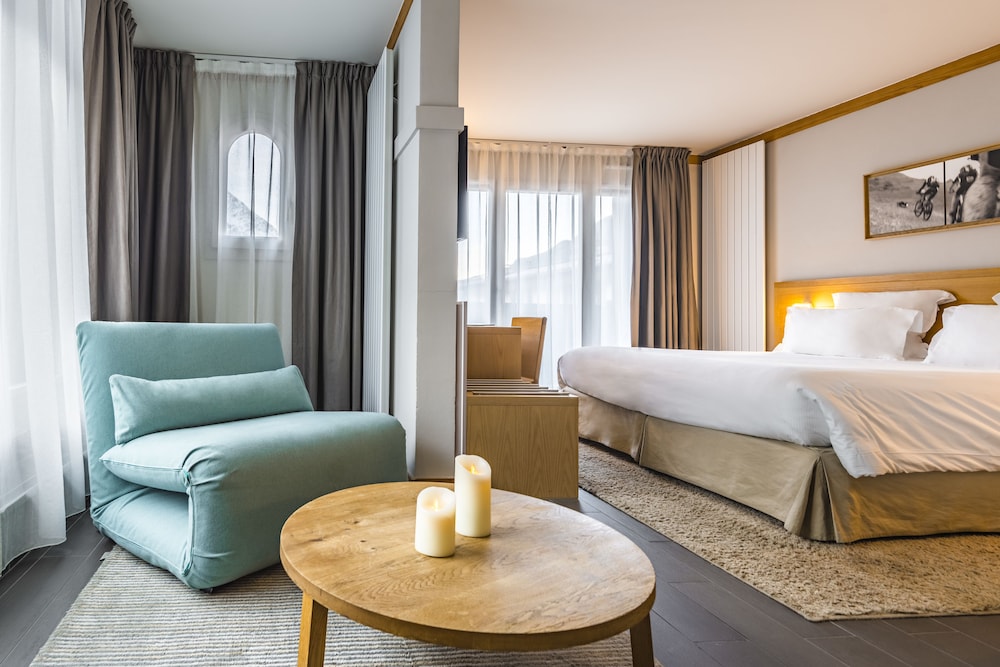 Luxury Double or Twin Room, Balcony