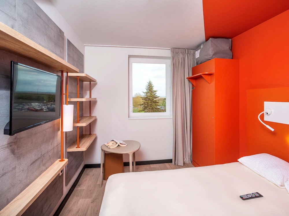 Triple Room, Multiple Beds - Photo 5