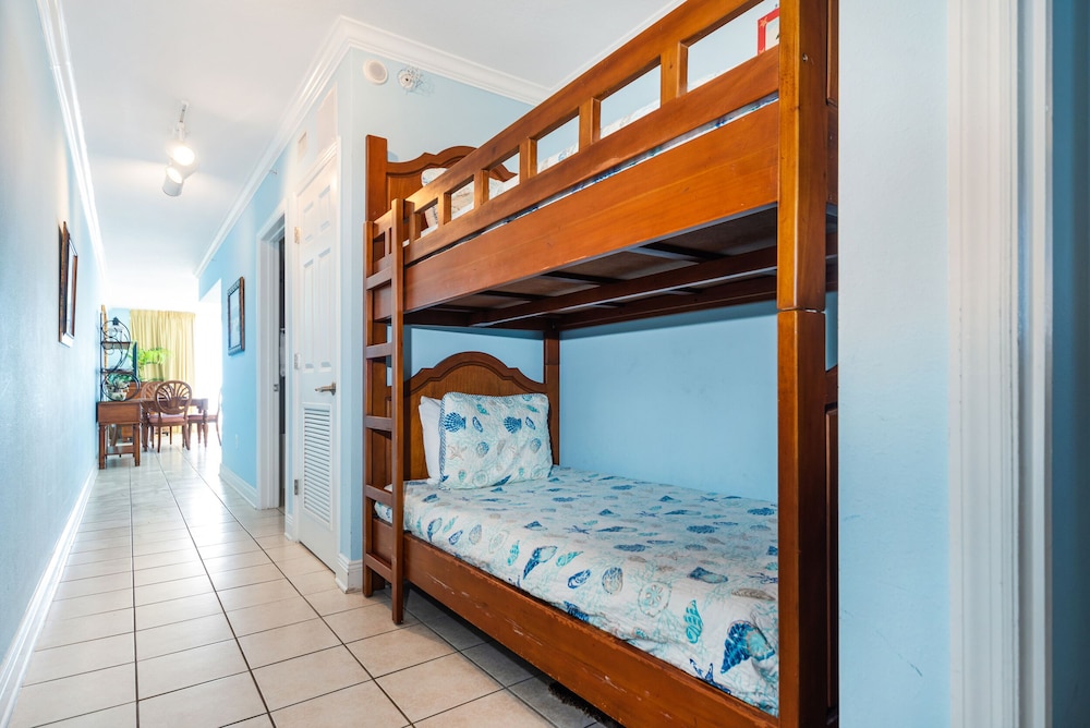 Condo, Multiple Beds, Balcony (#1127 - No Pets)