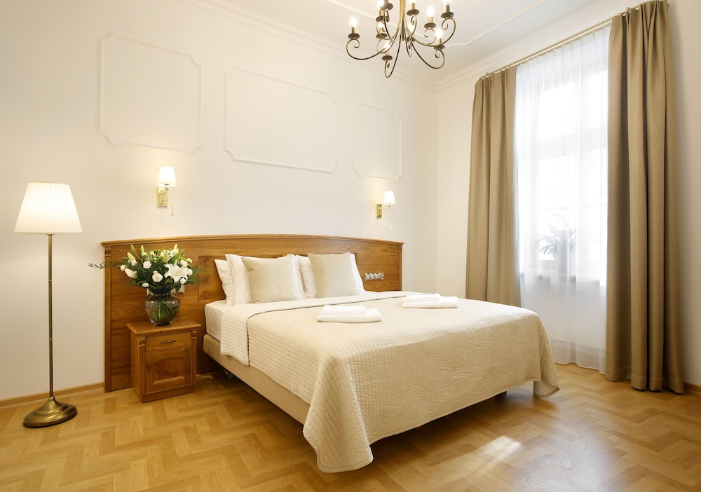 Superior Double or Twin Room - Photo 1