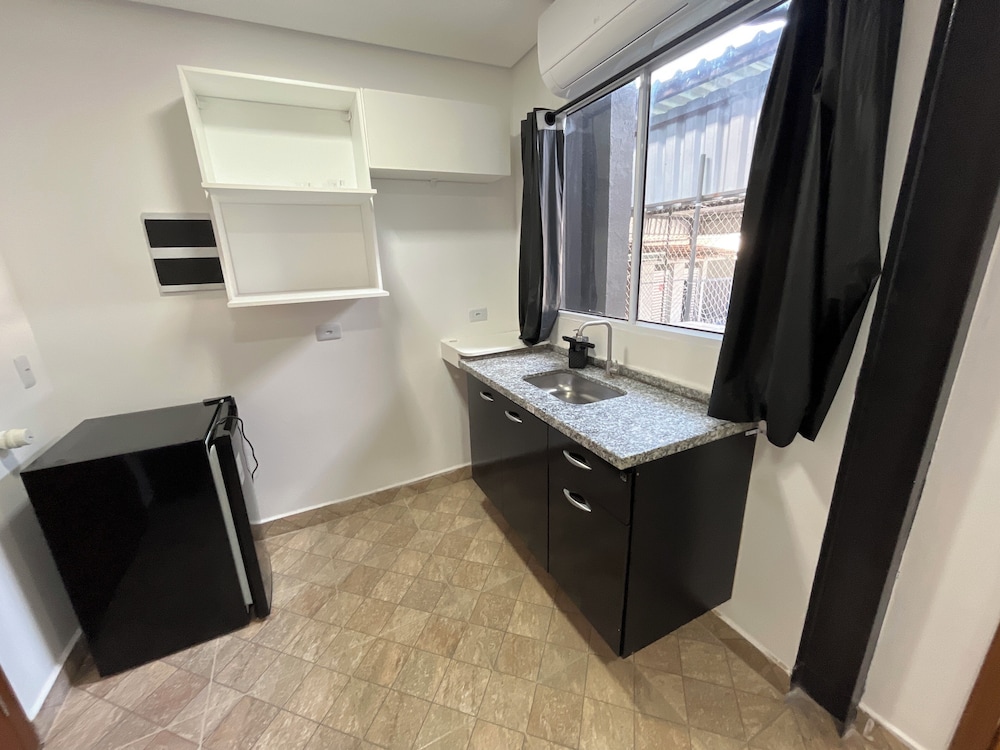 Standard Suite, 1 Bedroom, Air conditioning