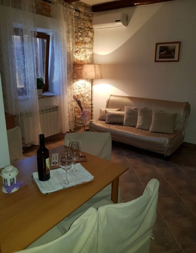 Apartment (Perstel - with parking - A4(2)) photo 2