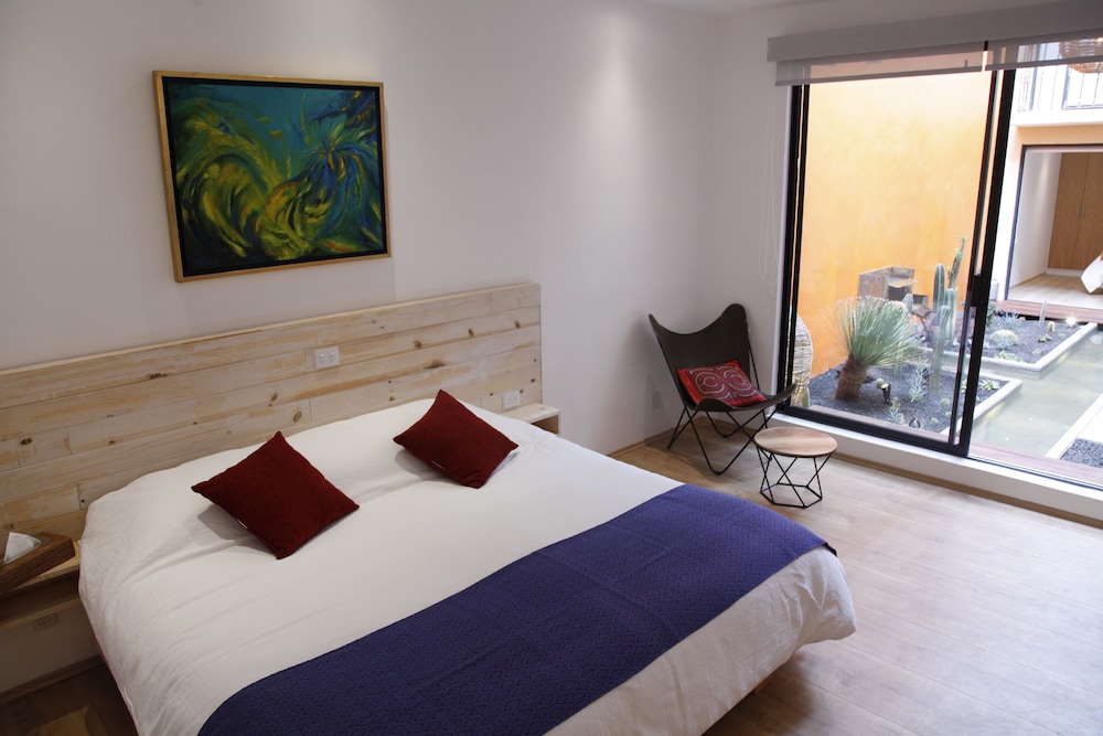 Double or Twin Room Diego