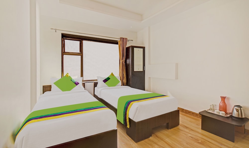 Deluxe Room - Photo 18