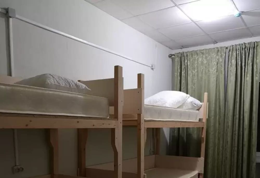Basic Shared Dormitory, Men Only (4 Beds) photo 2