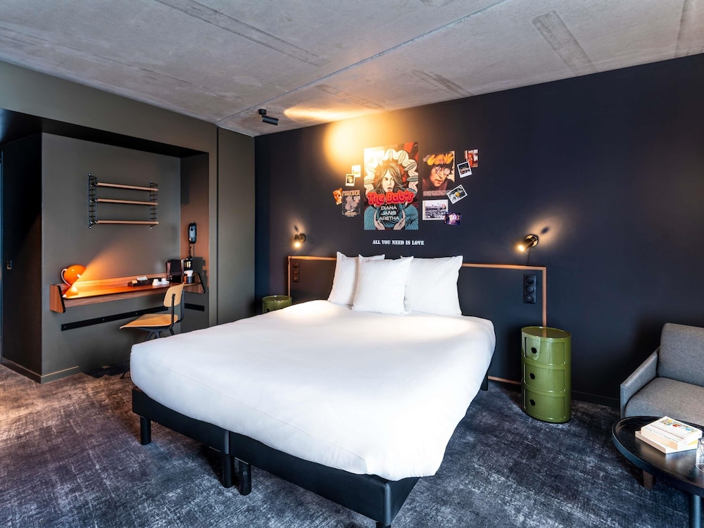 Superior Room, 1 Double Bed with Sofa bed, Balcony - Photo 1