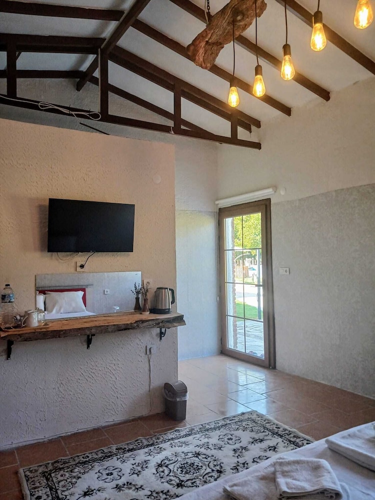 Double Room, Garden View photo 3
