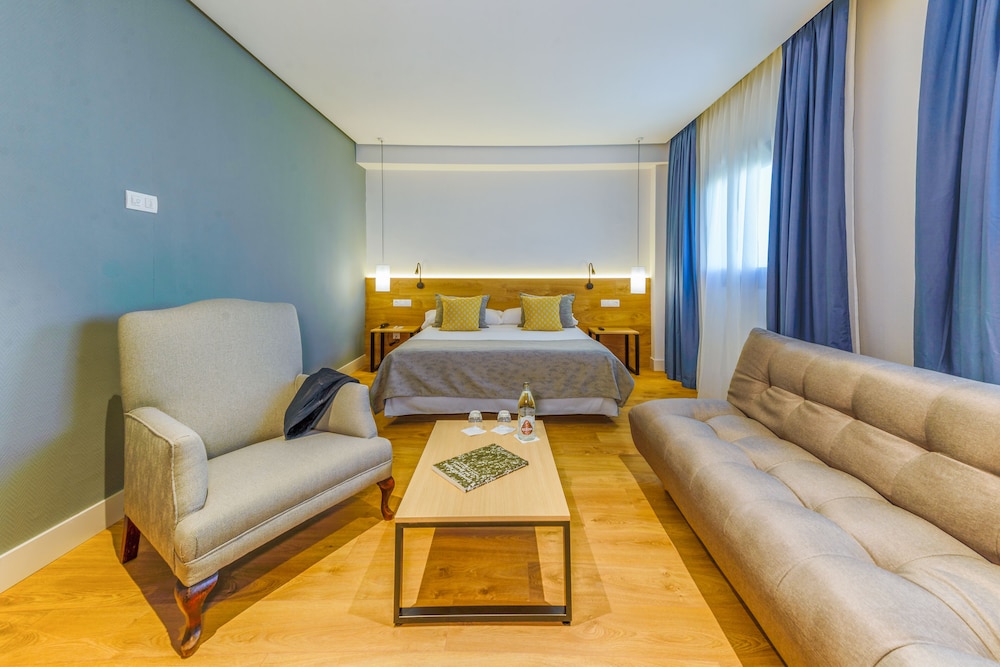 Superior Double Room photo 2