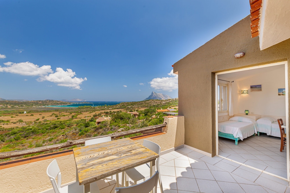 Apartment, 1 Bedroom, Sea View - Photo 1