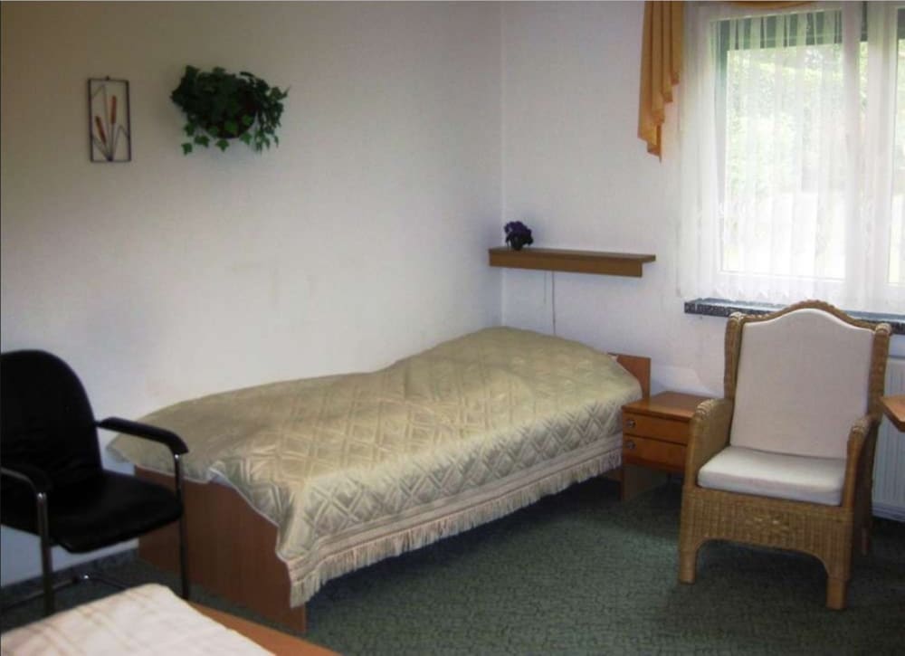 House, 1 Bedroom photo 3