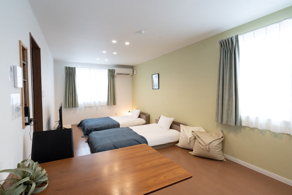 Comfort Condo, 2 Bedrooms (A)