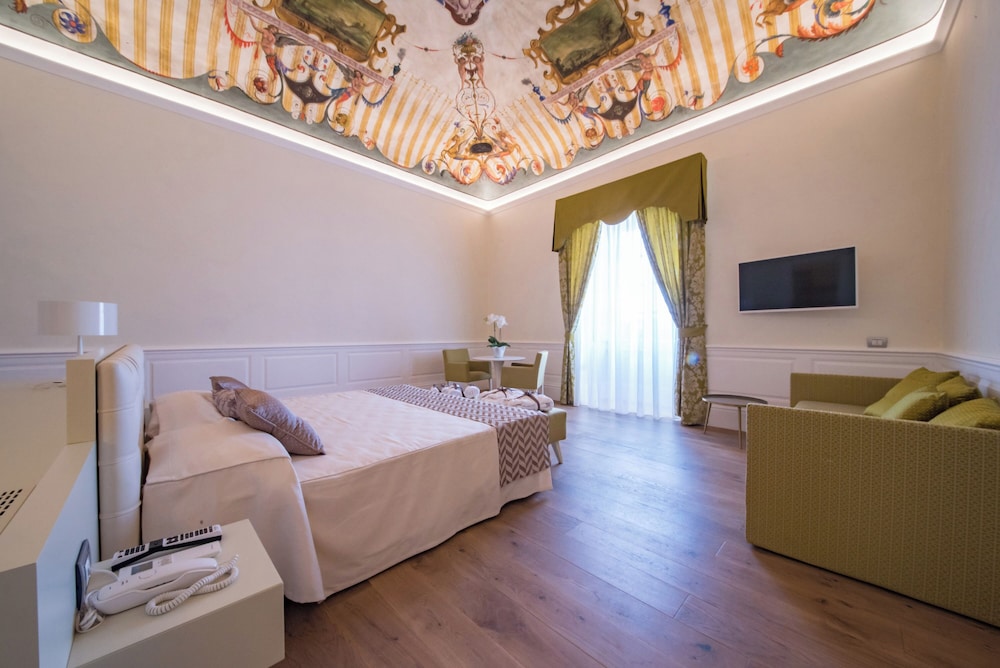 Superior Studio Suite photo 1