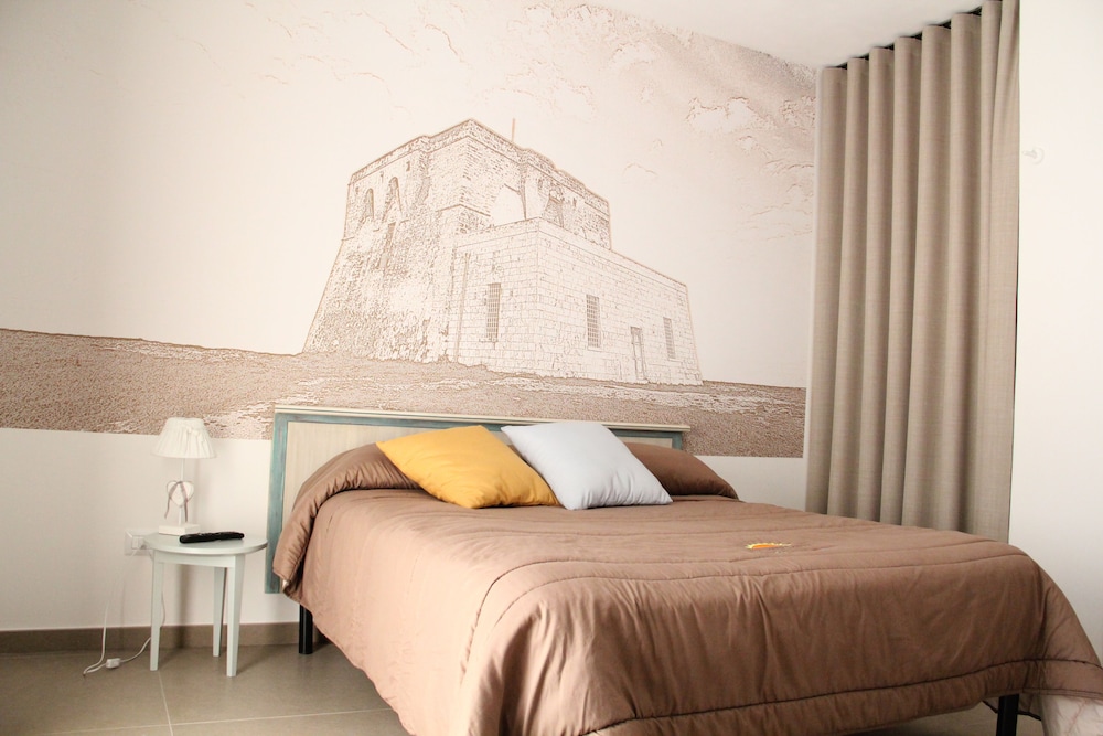 Standard Double Room photo 3