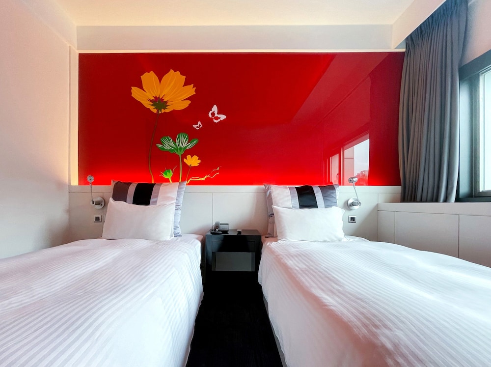 Standard Twin Room photo 2