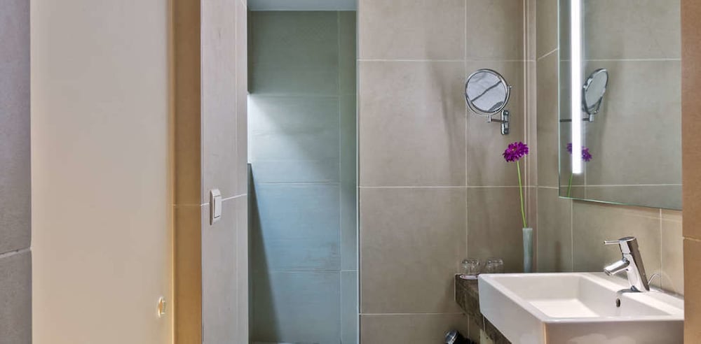 Superior Room - Photo 5