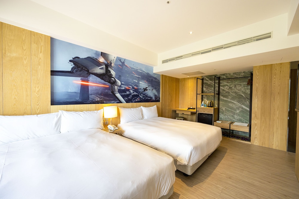 Classic Quadruple Room, Ocean View