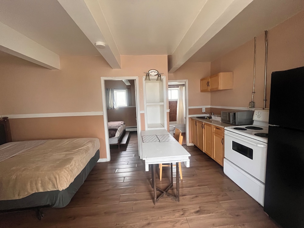 Deluxe Double or Twin Room, 1 Double Beds, Kitchenette photo 3