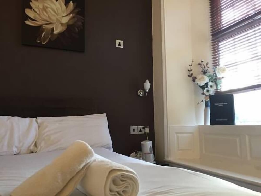 Standard Double Room photo 2