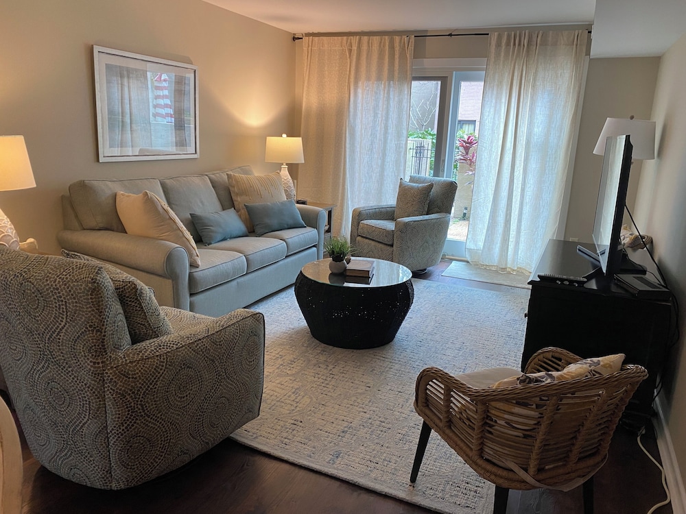 Villa, Multiple Beds, Kitchen (829 Ketch Court)