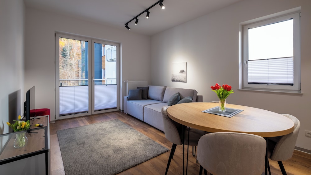 Apartment (B9) photo 1