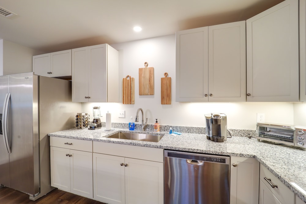 Apartment (2 Bedrooms) photo 2