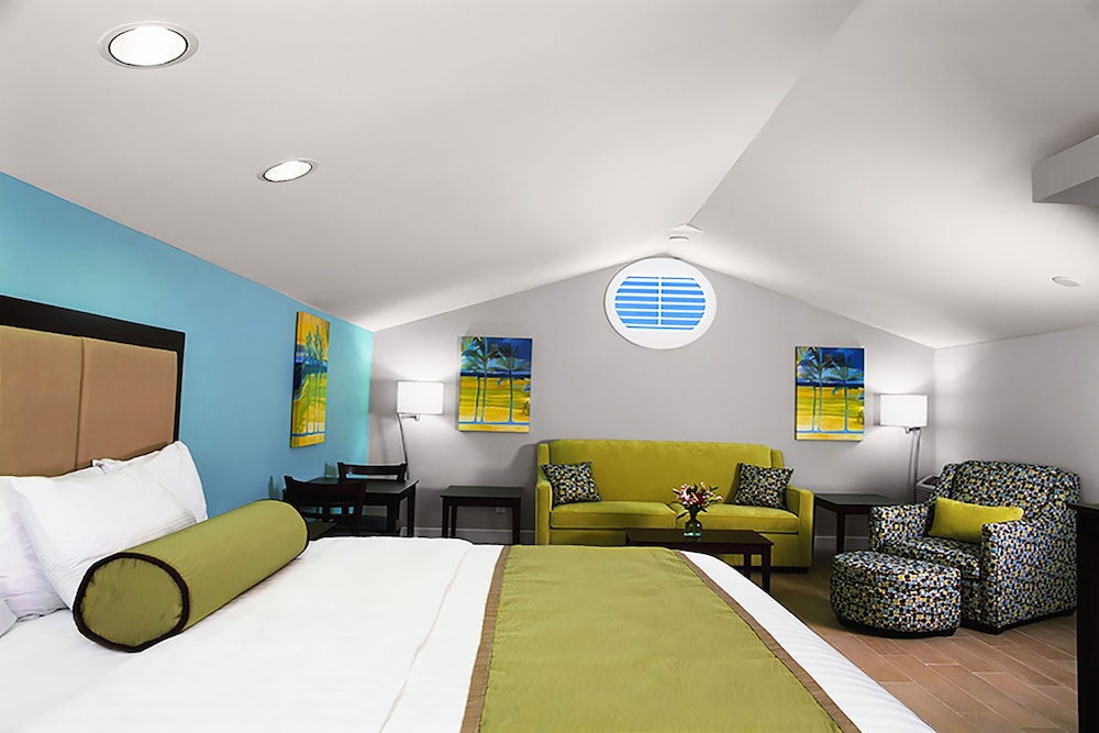 Sensational Silver Suite