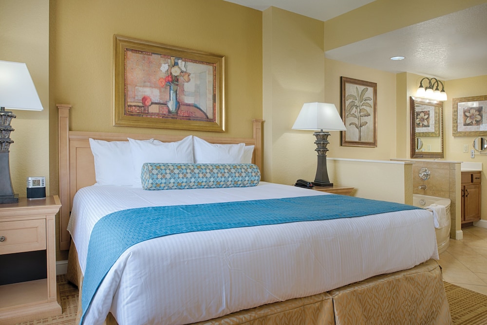 Suite, 3 Bedrooms