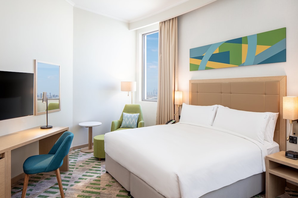 Premium Room, 1 King Bed photo 2