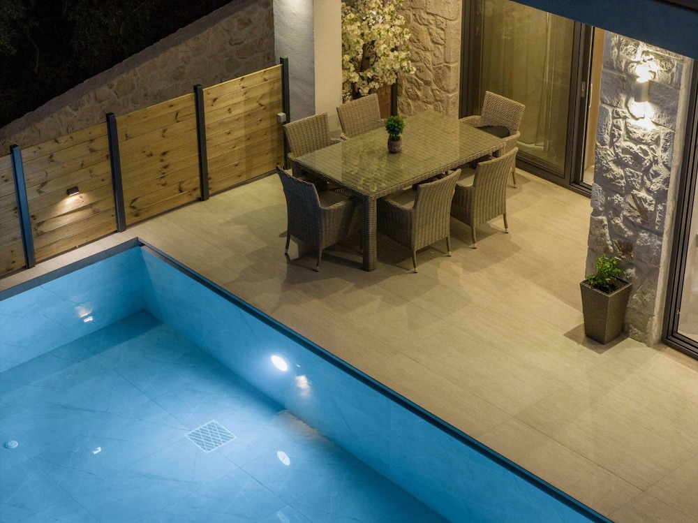 J K Villa With Private Pool, Bilde 6