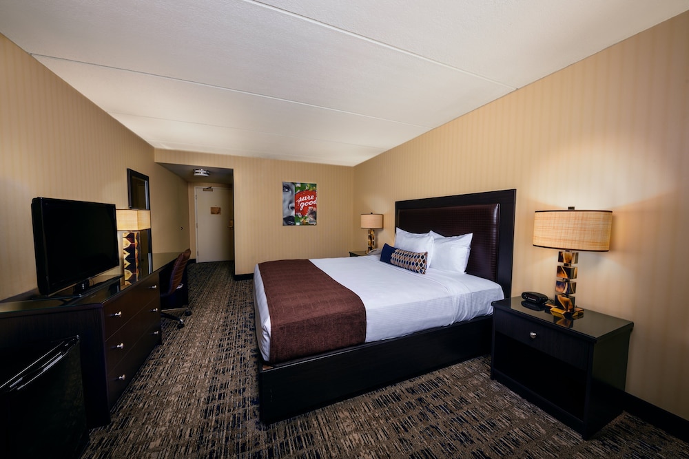 Room - Bed Type Assigned at Check In - Photo 3
