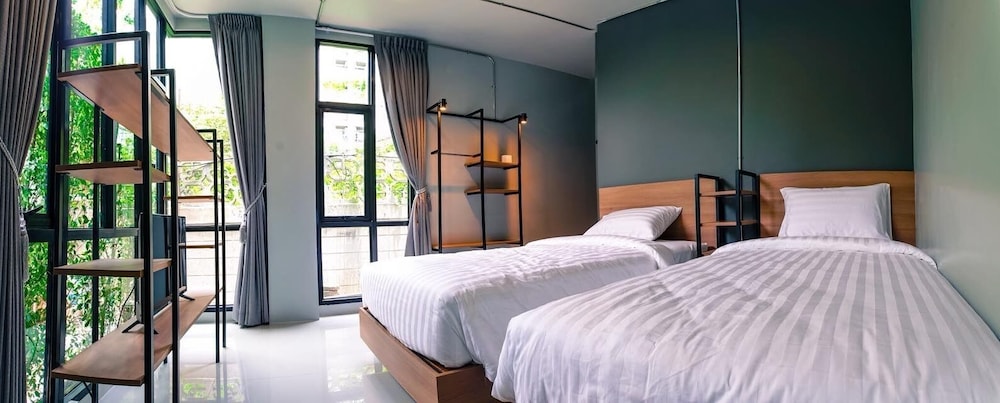 Deluxe Twin Room photo 1