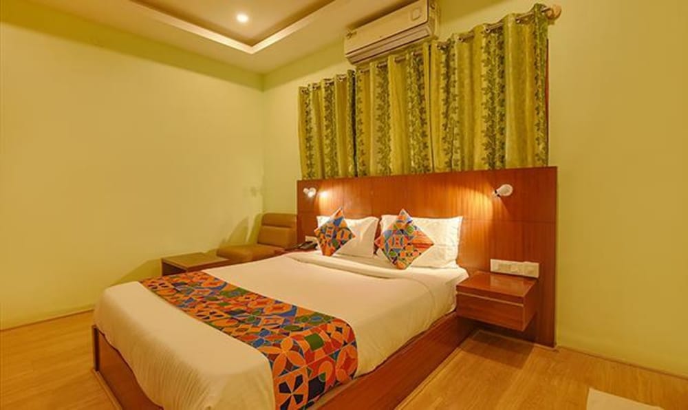 Deluxe Room - Photo 1